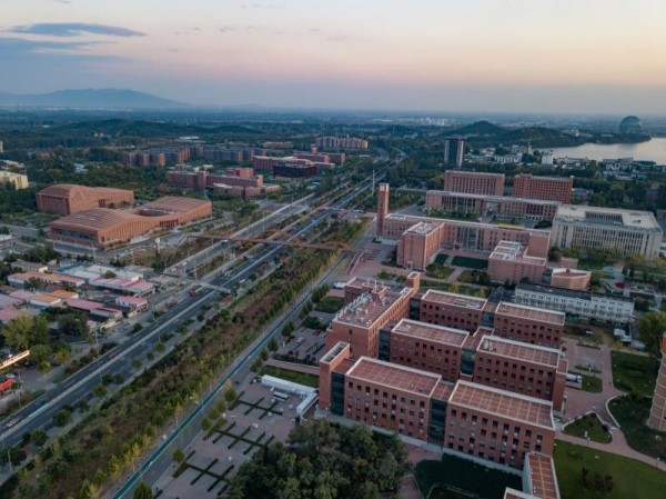 怀柔科学城科学教育区——国科大雁栖湖校区